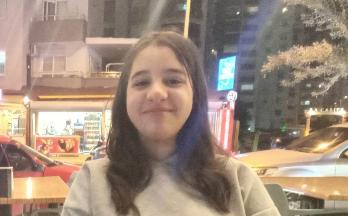 Mersin’de kayıp kızı arama çalışmaları devam ediyor 
