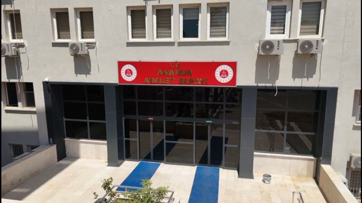 Yaşlı kadını bağlayıp gasp eden şüpheli kadın yakalandı