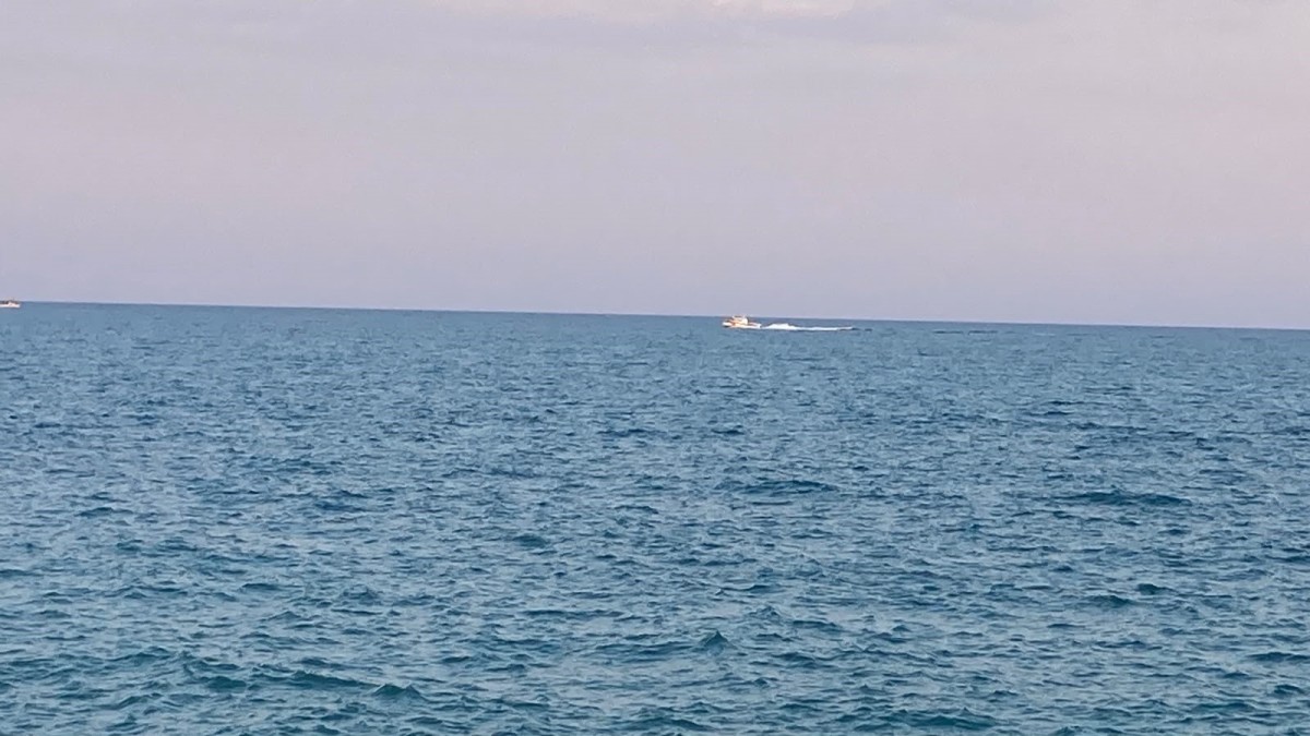 Kızkalesi’nde denizde kaybolan şahsın bulunması için arama çalışmaları sürüyor
