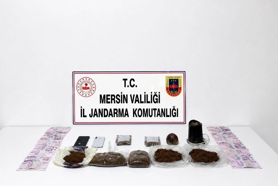 Erdemli’de uyuşturucu operasyonunda 3 şüpheli yakalandı