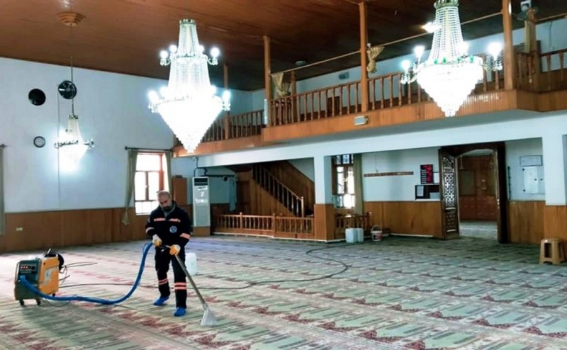 Akdeniz’de ibadethaneler aralıksız temizleniyor 
