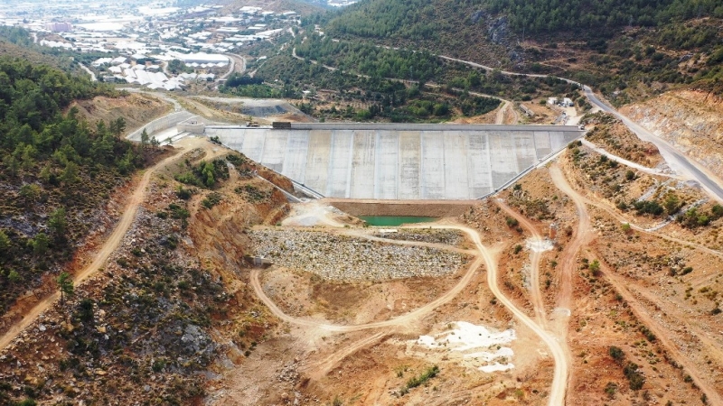  Aydıncık Barajında su tutulmaya başlandı 
