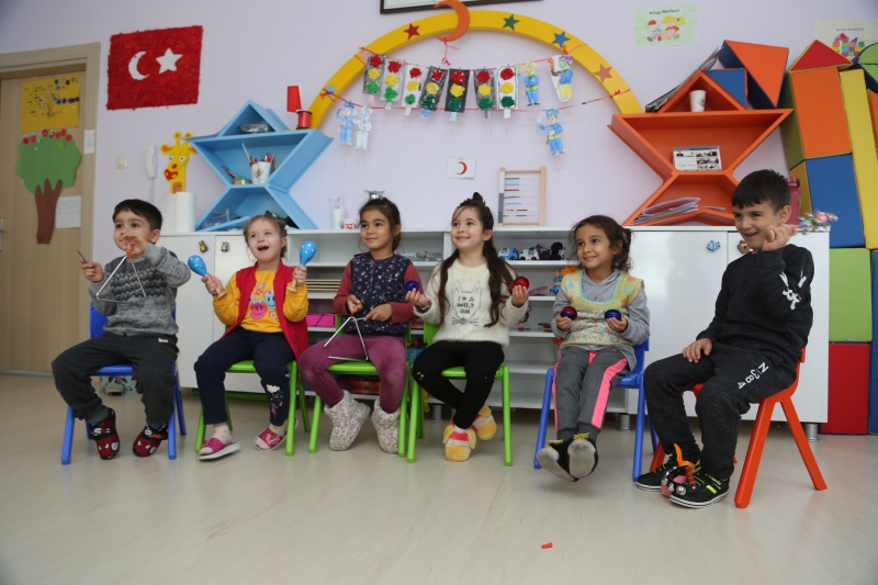 ÇOCUKLARIMIZ ERDEMLİ BELEDİYESİ'NE EMANET