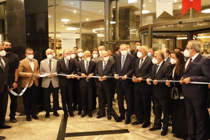  Cumhurbaşkanı Erdoğan Mersin'de otel açışını gerçekleştirdi   