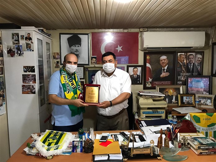 EFSANE BAŞKAN MORGÜL’DEN HAKİM VE SAVCILARA TEŞEKKÜR PLAKETİ 