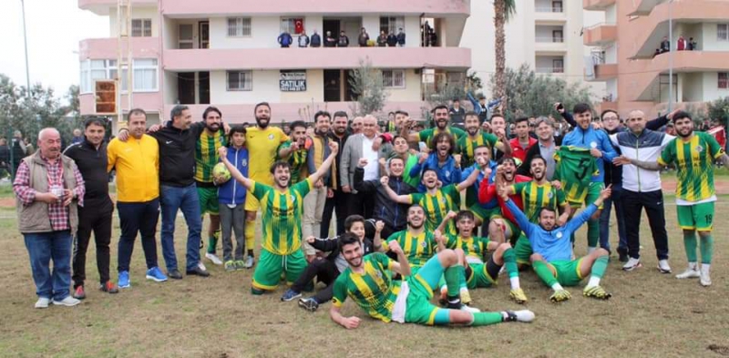 ERDEMLİ BELEDİYESPOR LİDERLİĞİNİ SÜRDÜRDÜ