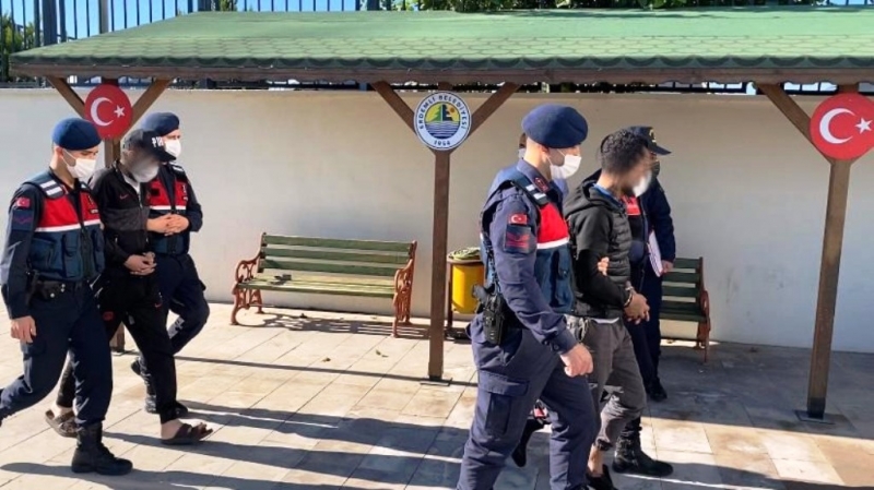 Erdemli'de hayvan hırsızları yakalandı 
