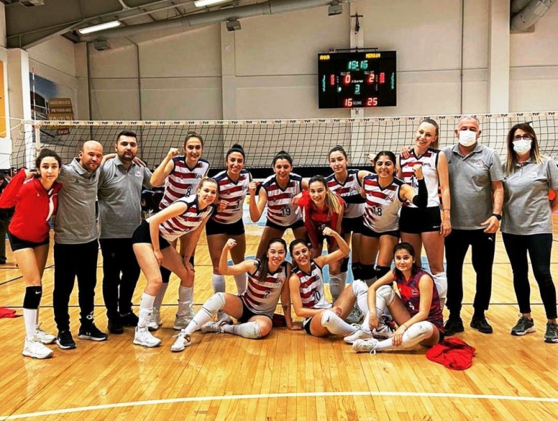 Mersin Büyükşehir Belediyesi 3 branşta şampiyonluk sevinci yaşadı   