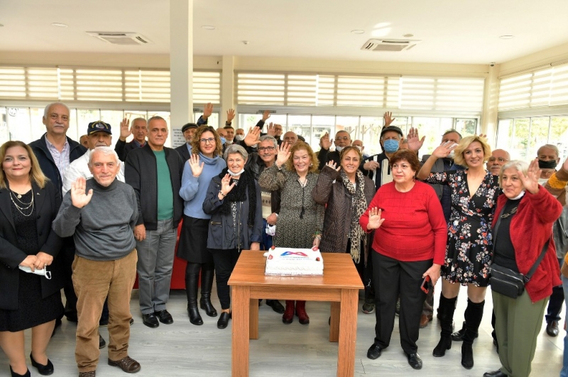 Mersin Emekli Evi'nde yeni yıl heyecanı yaşandı   