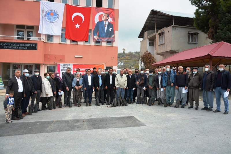  Mersin'de 'Ceviz Fidanı Dağıtımı Projesi' tamamlandı 