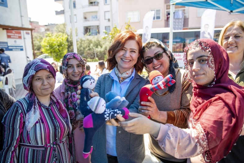  Mersin'de 'Evimiz Atölye' projesi sürüyor   