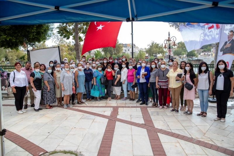 Mersin'de 'Gönüllü Katılım Toplantıları' sürüyor   