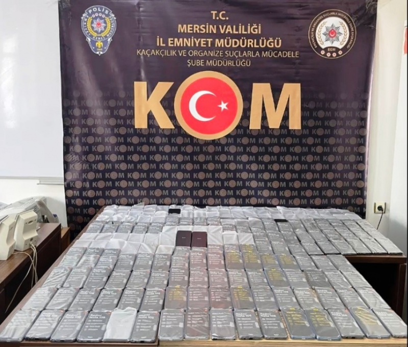 Mersin'de kaçakçılık operasyonu 12 gözaltı 