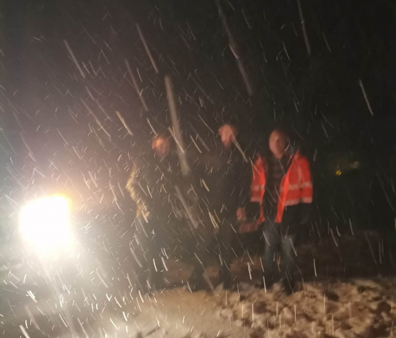 Mersin’de karda mahsur kalan vatandaşlar kurtarıldı   
