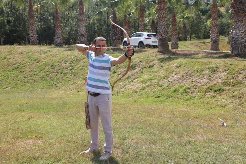OKÇULUKTA MESKİLİ SPORCUDAN BÜYÜK BAŞARI