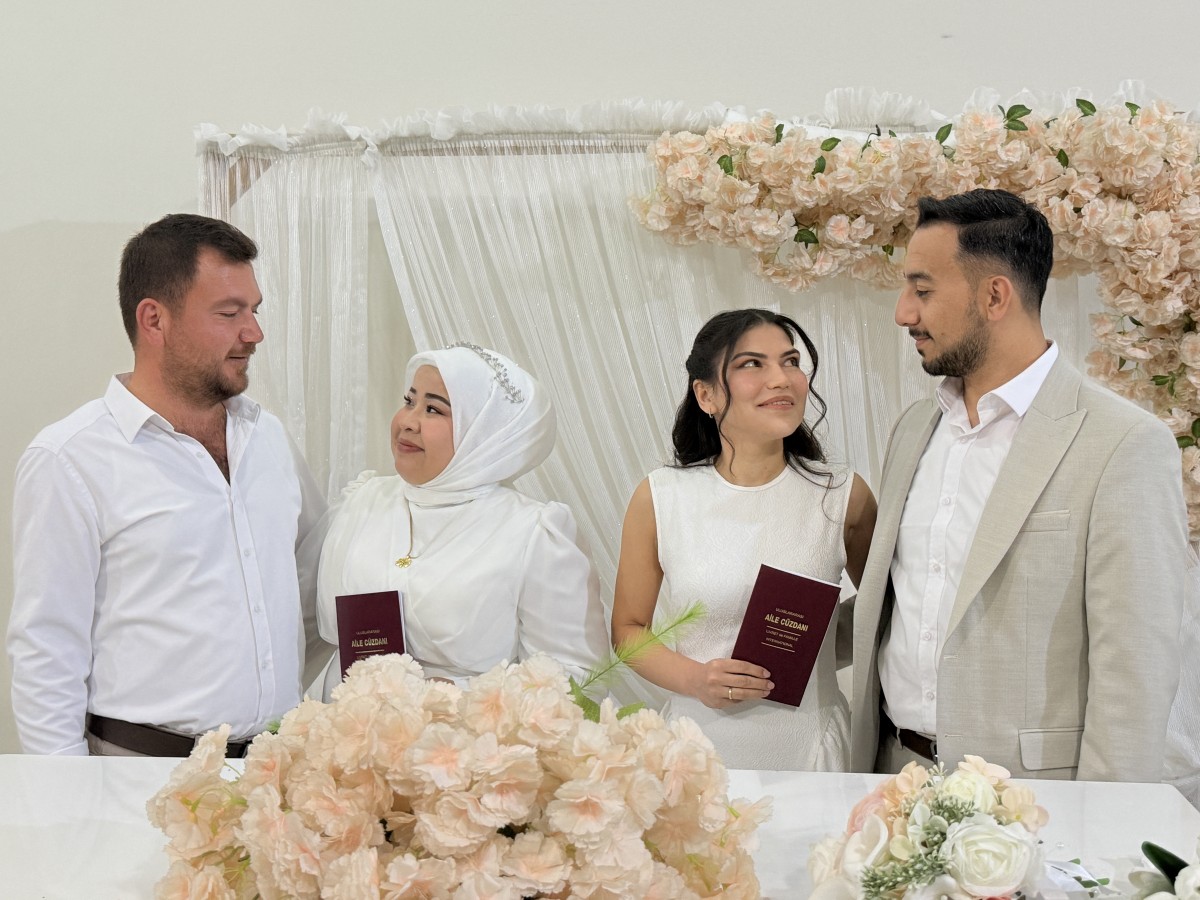 Kardeşlerin çifte mutluluğu