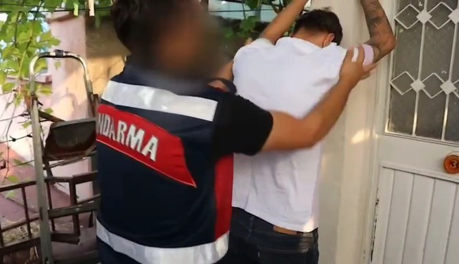 Mersin’de sahte ilan dolandırıcılarına operasyon: 18 tutuklama