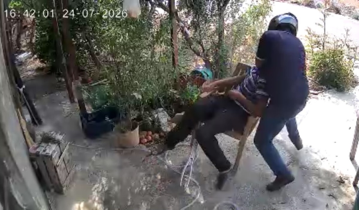 Erdemli'de adamın boynunu kırmaya çalışıp, feci şekilde darbeden saldırgan tutuklandı