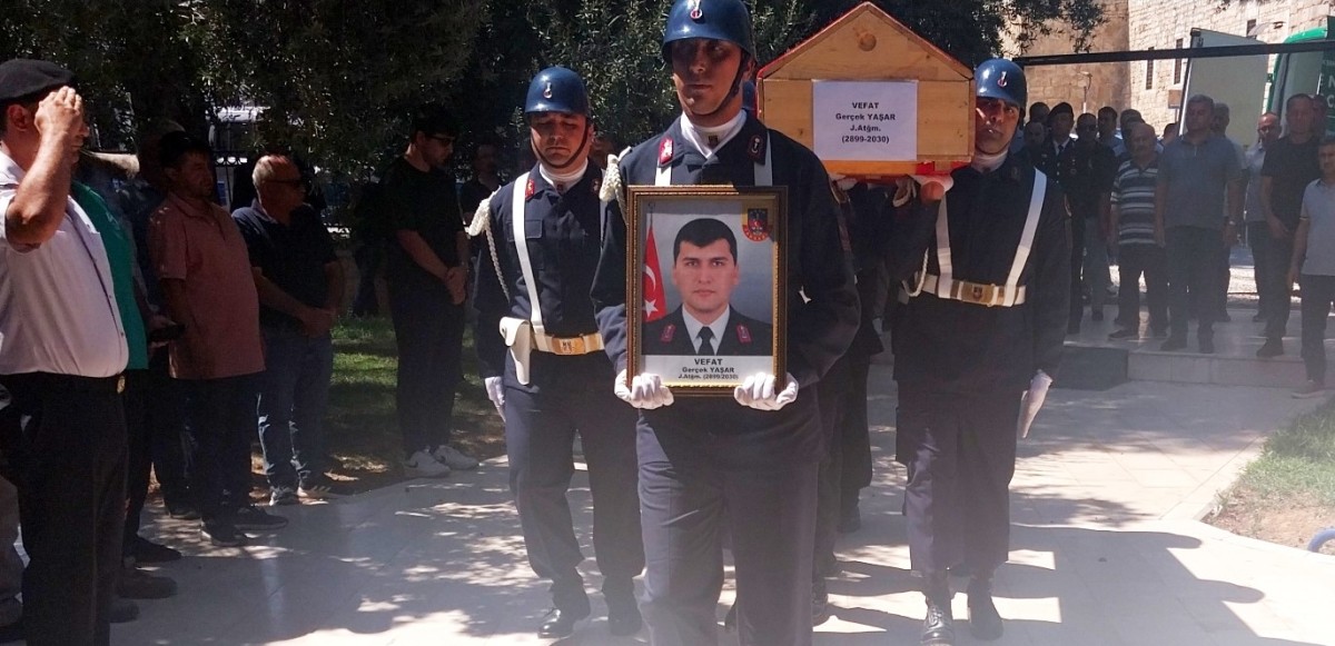 Derbide hayatını kaybeden Gazi Gerçek Yaşar, son yolculuğuna uğurlandı
