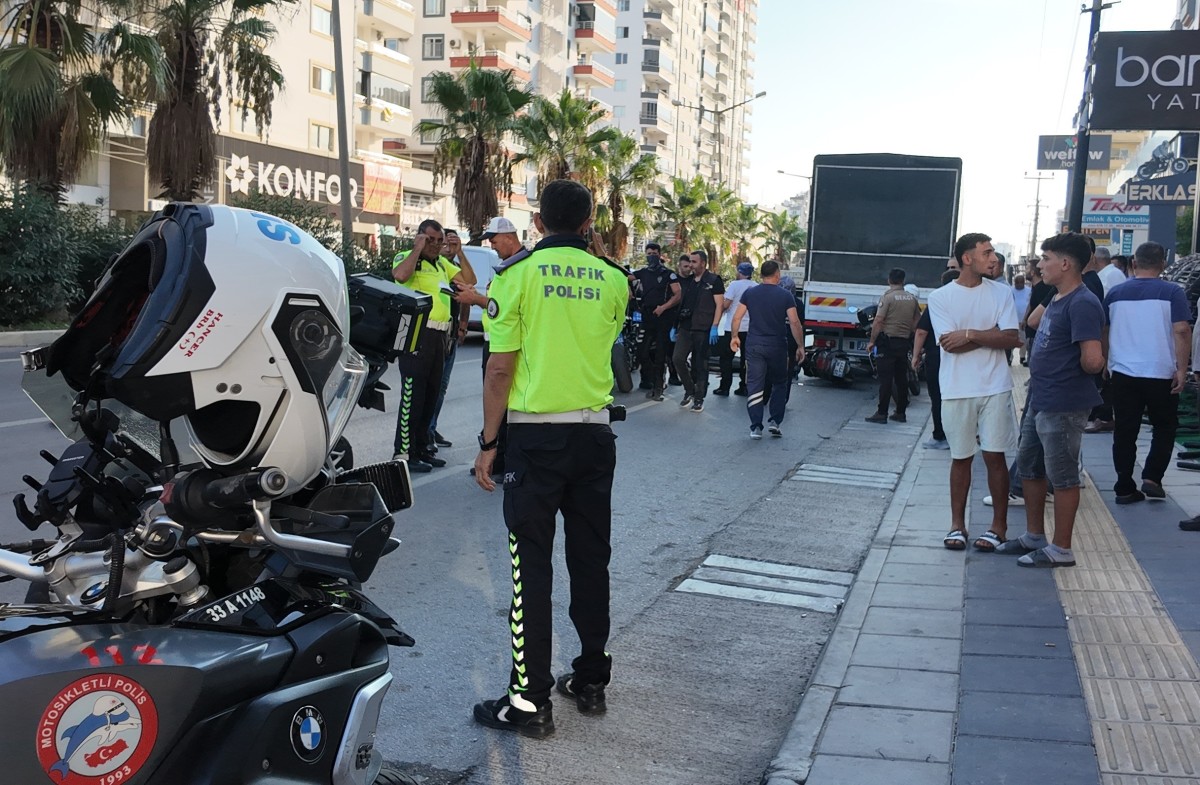 Yine Erdemli yine motosiklet kazası 1 ölü 1 yaralı